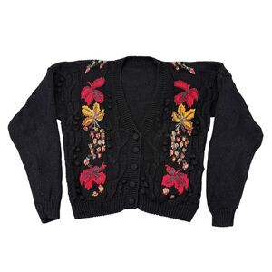 Vintage Cardigan Sweater Sz M Floral Embroidered Grandmacore Cottagecore 3D Knit